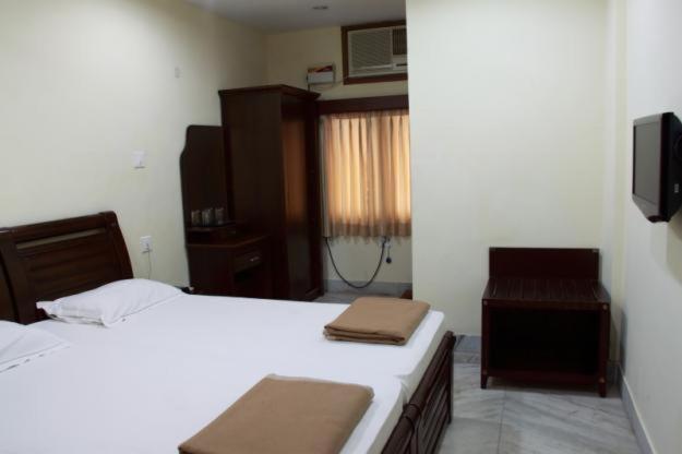 Lloyds Guest House, North Boag Road, T. Nagar Čennai Pokoj fotografie